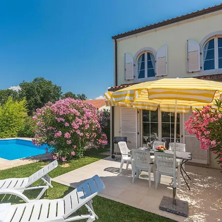 فيلة Bella Vista بوريتش
