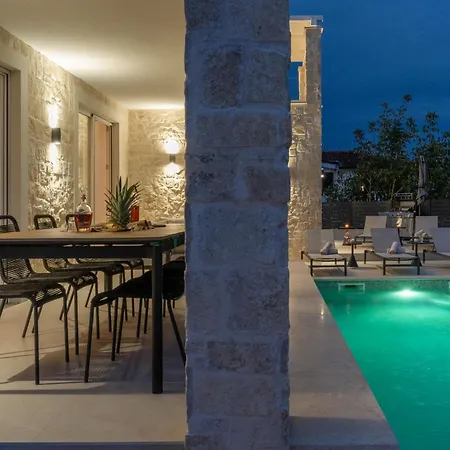 Bella Vista Villa